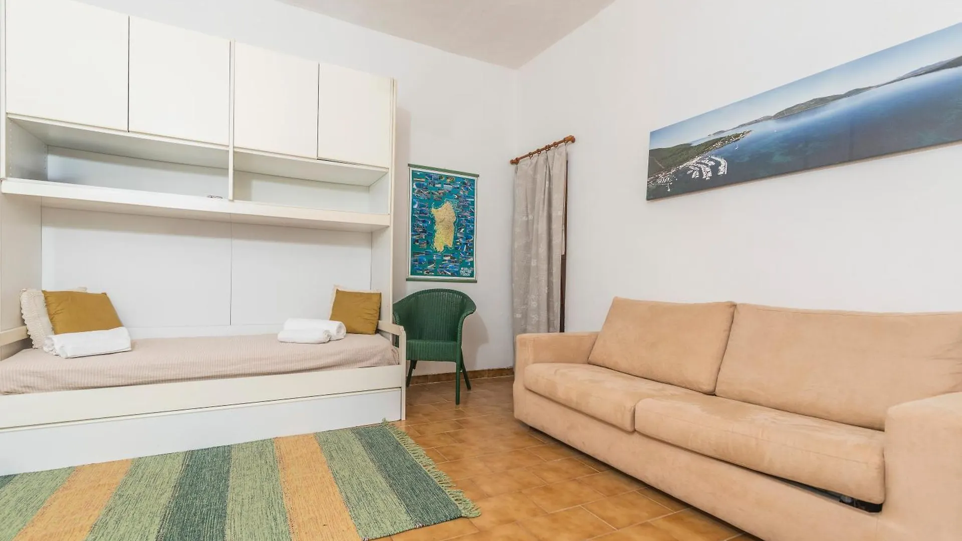 Gilbert 79 - Happy Rentals Alghero
