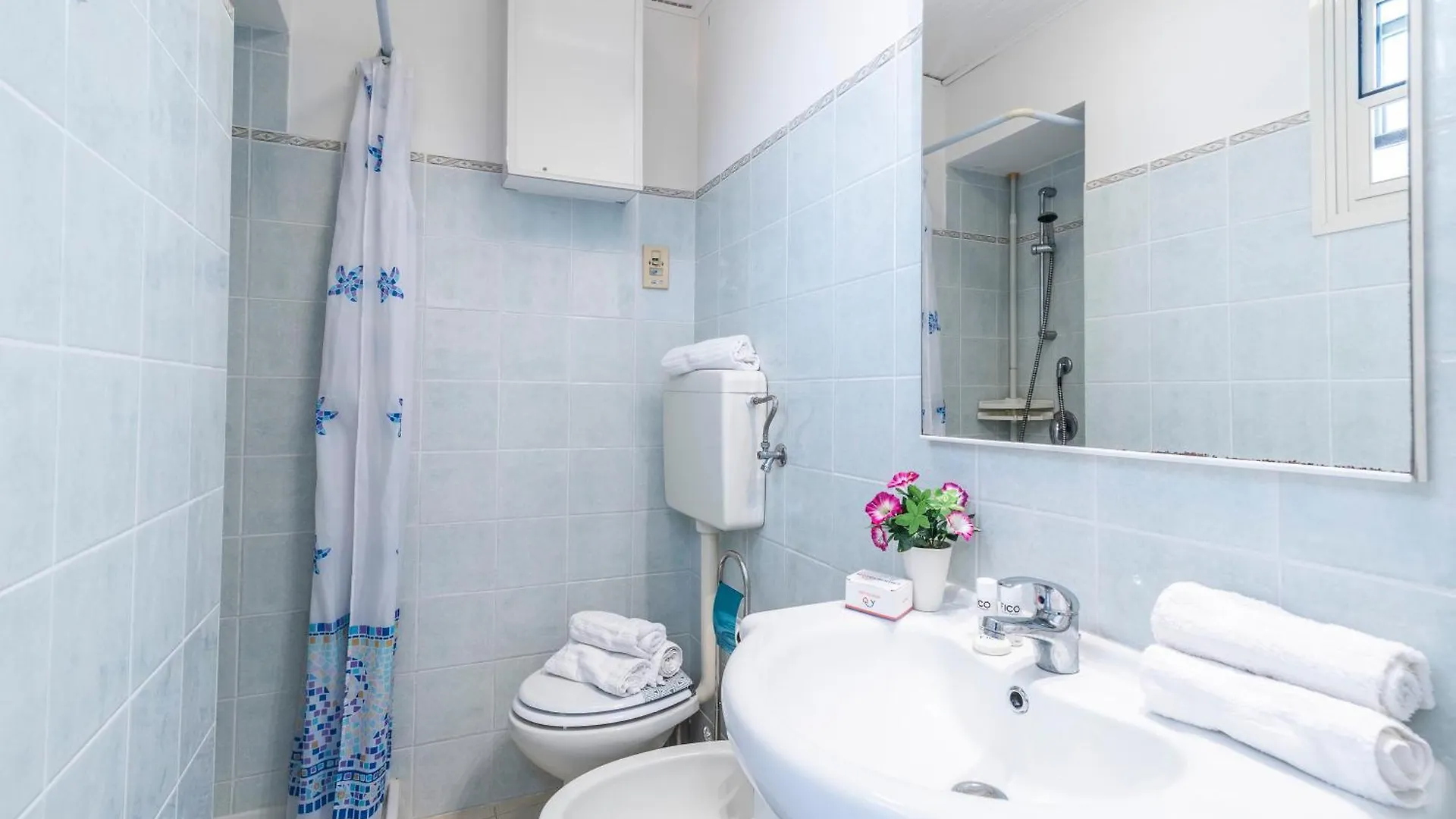 Gilbert 79 - Happy Rentals Alghero